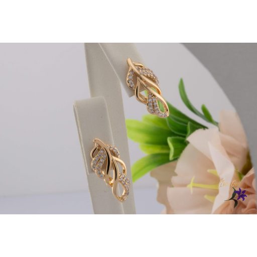 Bekke antiallergén levél formályú fülbevaló-18K