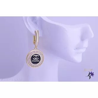   Lile antiallergén kerek fülbevaló középen fekete diszitéssel ( Chanel) felirattal-14K 