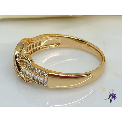 Madlen gold antiallergéngazdagon díszített cirkóniaköves gyűrű 18K