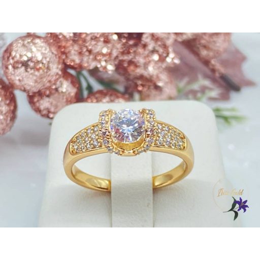 Benita gold antiallergén köves gyűrű egy nagy és sok apró cirkónia kővel 18K