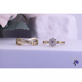   Borostyán goldfilled dúó gyűrű egyik csavart mintás másik középen egy virág-14K 
