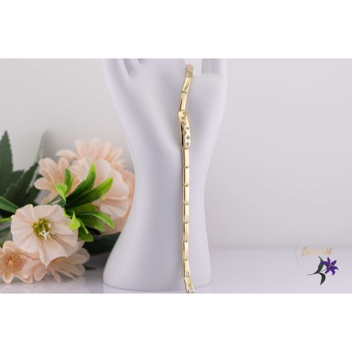 csilla antiallergén elegáns karkötő középen kis fehér kövekkel -14K 