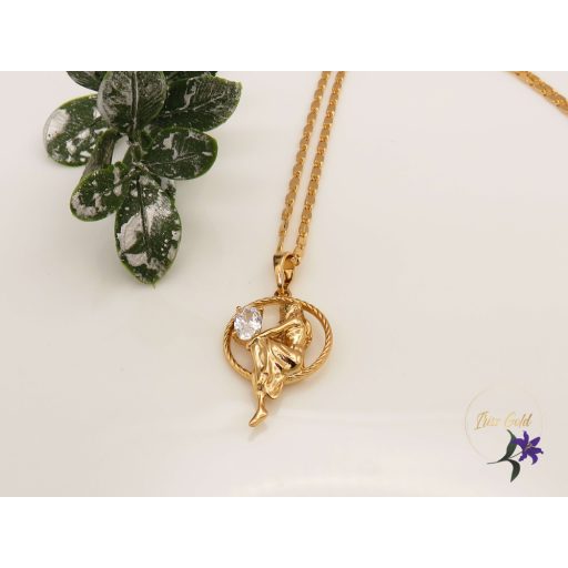 Feodóra antiallergén lánc ülő lány alakos medállal 18K