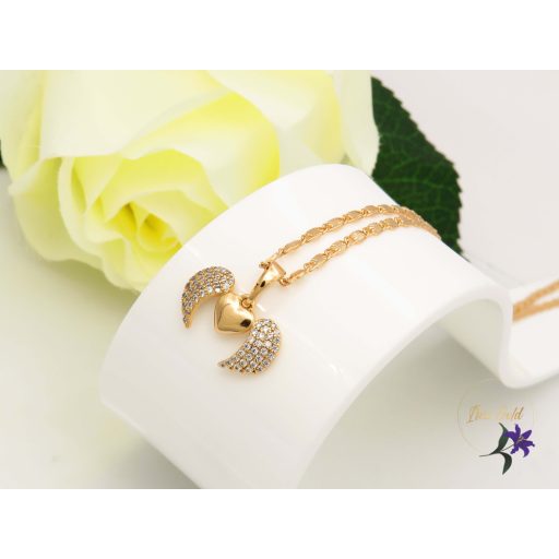 Lenka antiallergén szíves angyalszárny medál metszett nyaklánccal-18K 