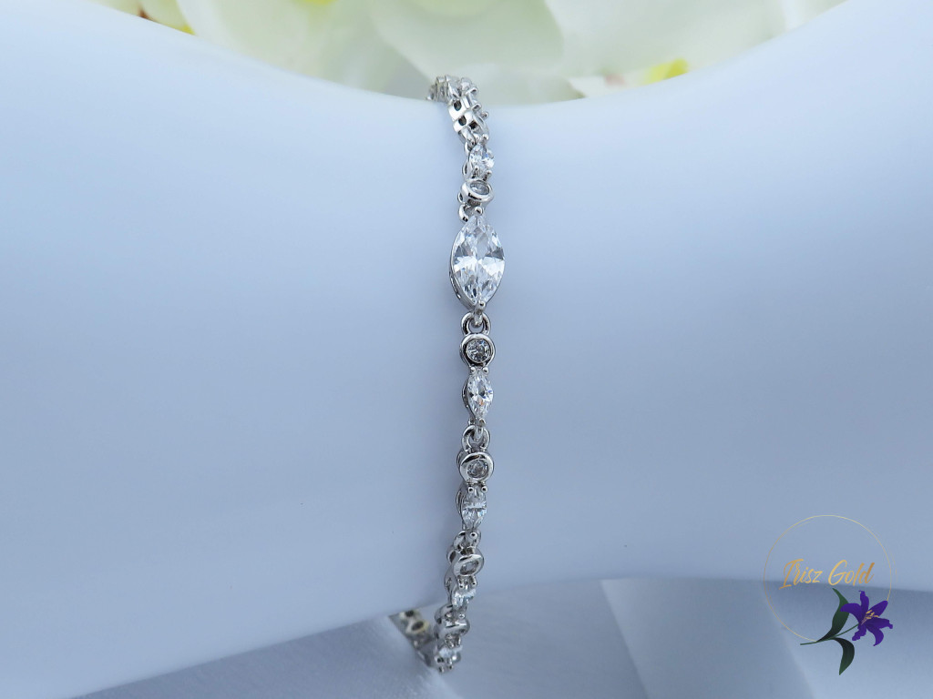 Betta antiallergén apróköves karkötő -rodium